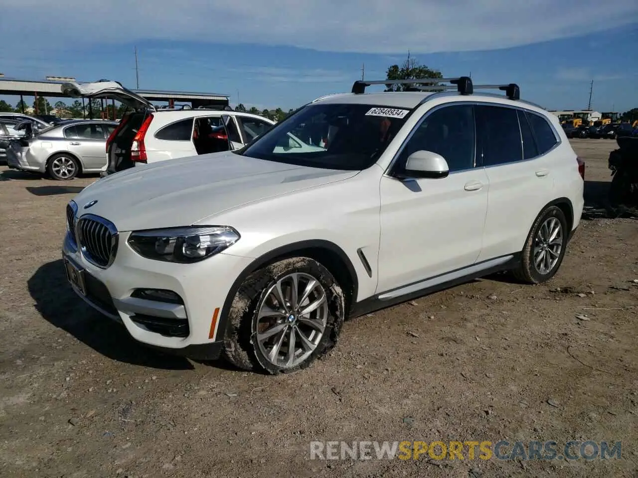 1 Фотография поврежденного автомобиля 5UXTR9C58KLE19988 BMW X3 2019