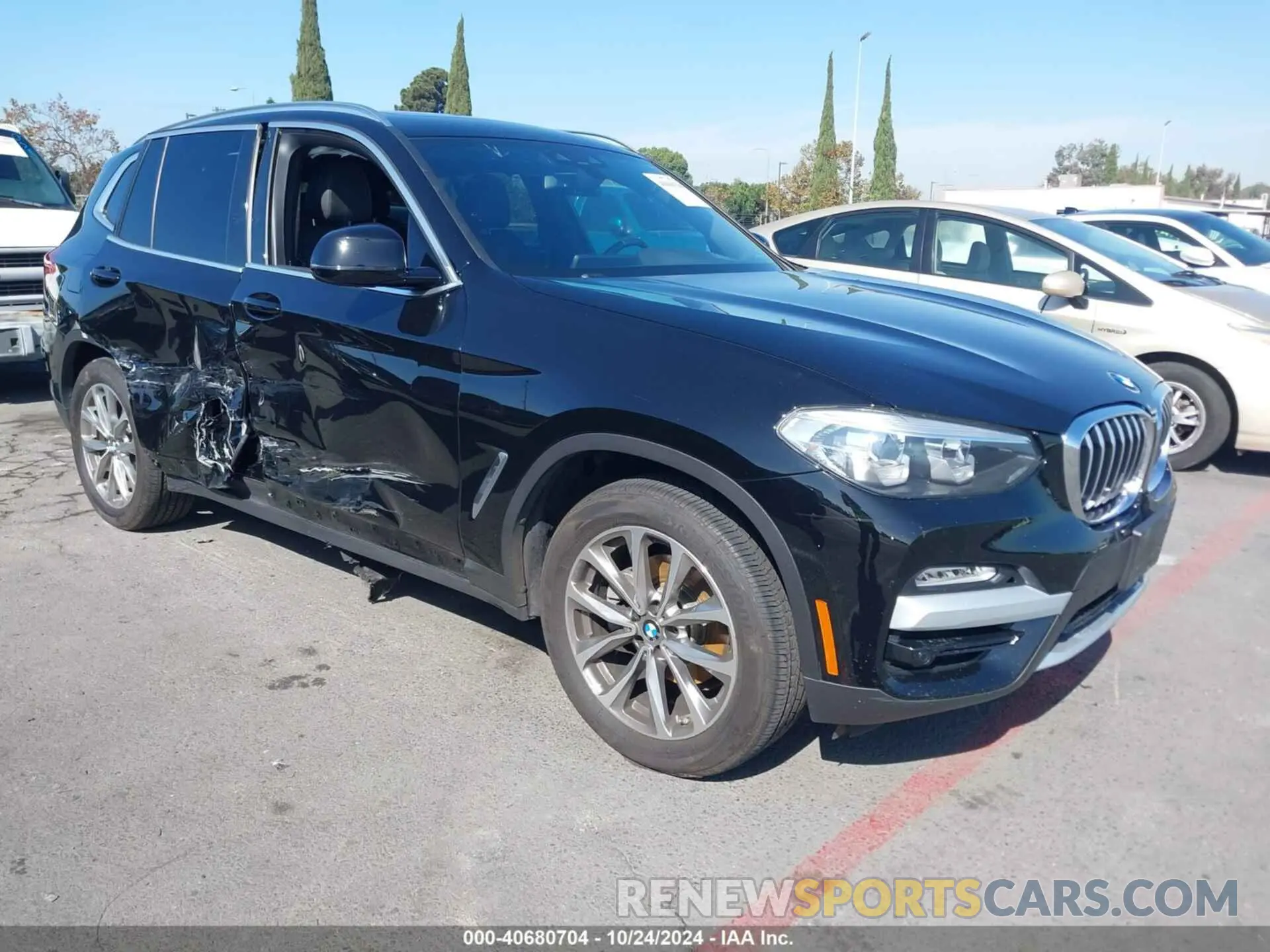 1 Photograph of a damaged car 5UXTR9C58KLR04693 BMW X3 2019