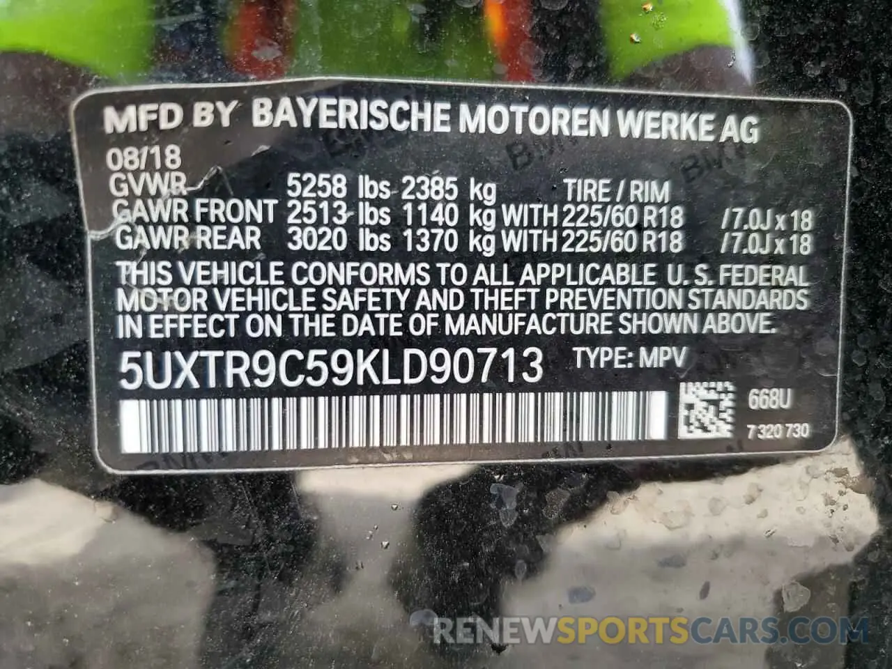 13 Photograph of a damaged car 5UXTR9C59KLD90713 BMW X3 2019