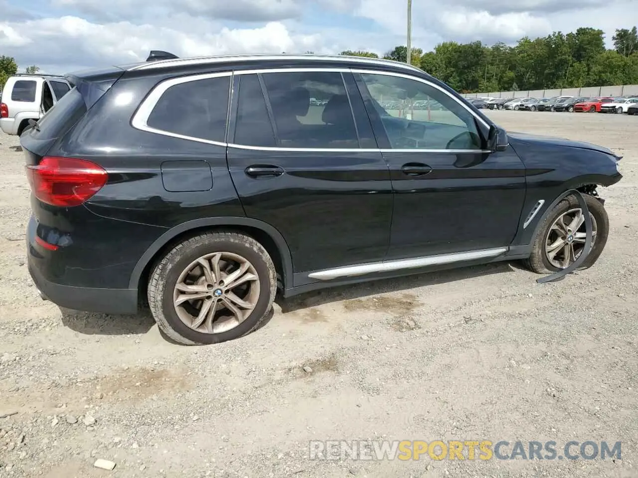 3 Photograph of a damaged car 5UXTR9C59KLD90713 BMW X3 2019