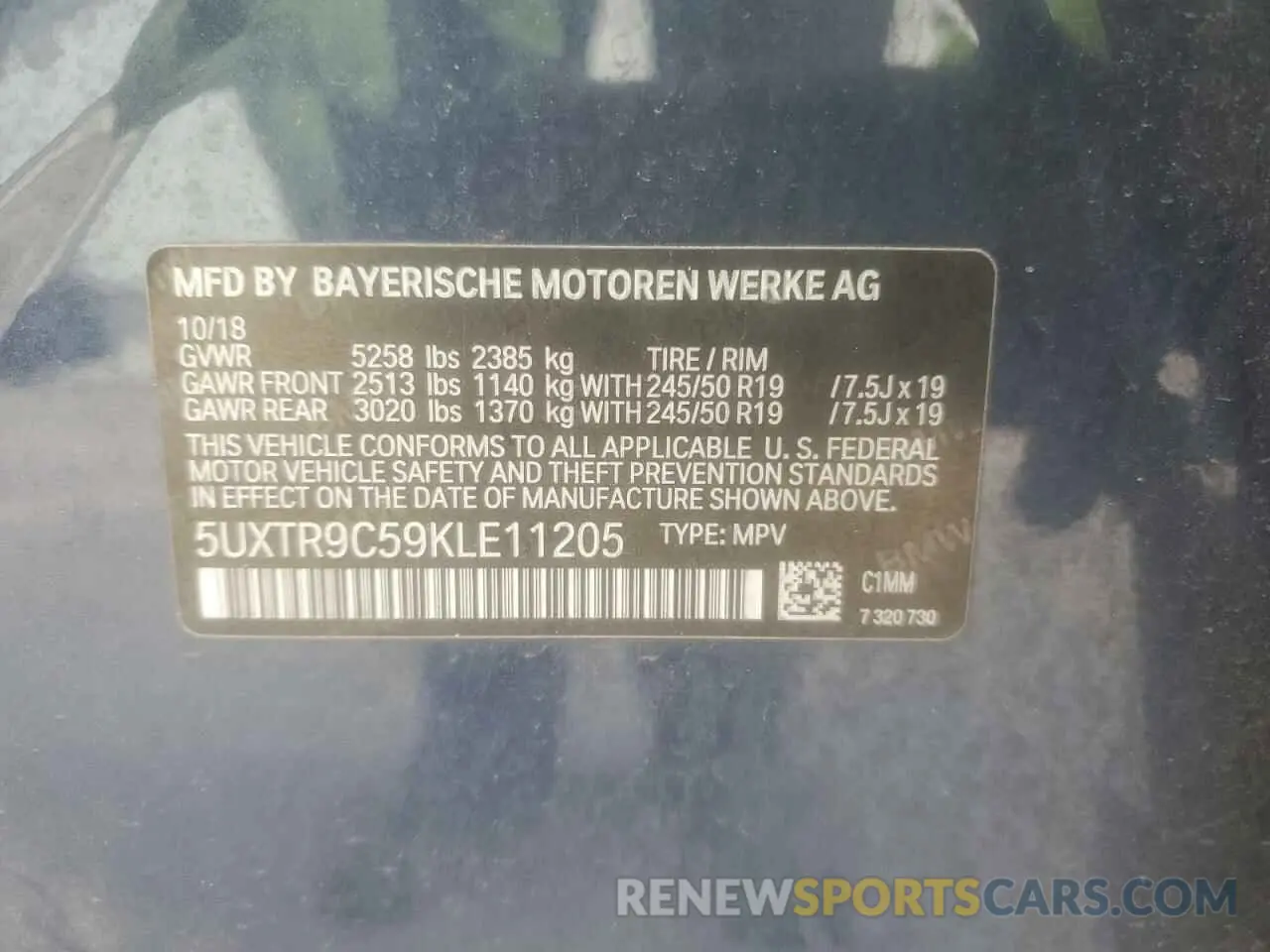 14 Photograph of a damaged car 5UXTR9C59KLE11205 BMW X3 2019