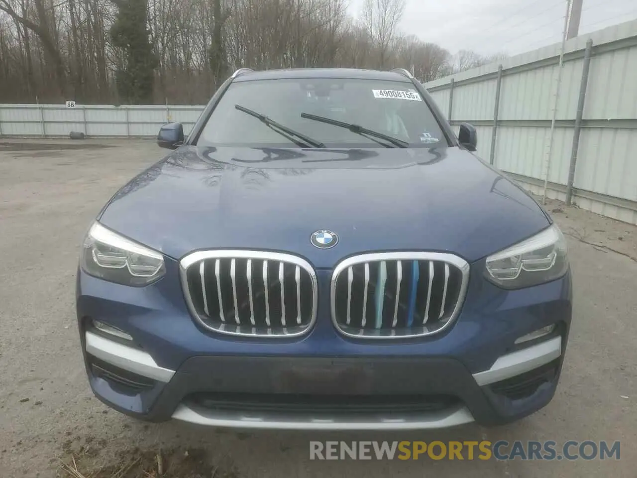 5 Photograph of a damaged car 5UXTR9C59KLE11205 BMW X3 2019