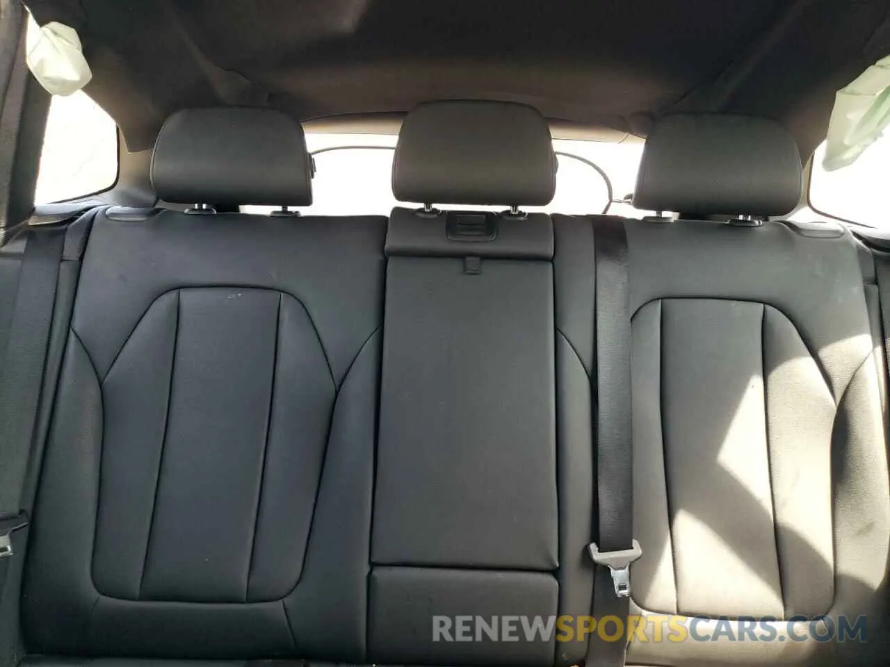 10 Фотография поврежденного автомобиля 5UXTR9C59KLE19501 BMW X3 2019