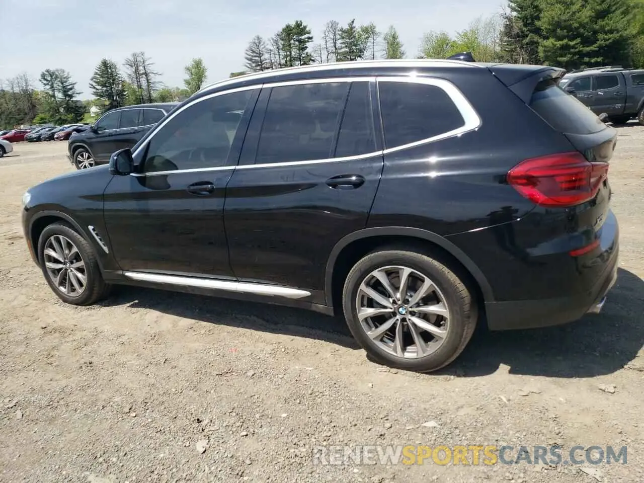 2 Фотография поврежденного автомобиля 5UXTR9C59KLE19501 BMW X3 2019