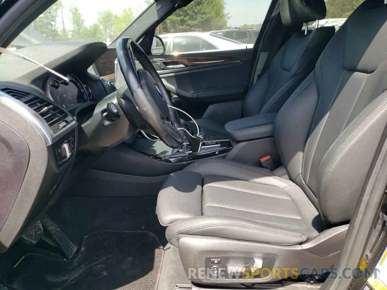 7 Фотография поврежденного автомобиля 5UXTR9C59KLE19501 BMW X3 2019