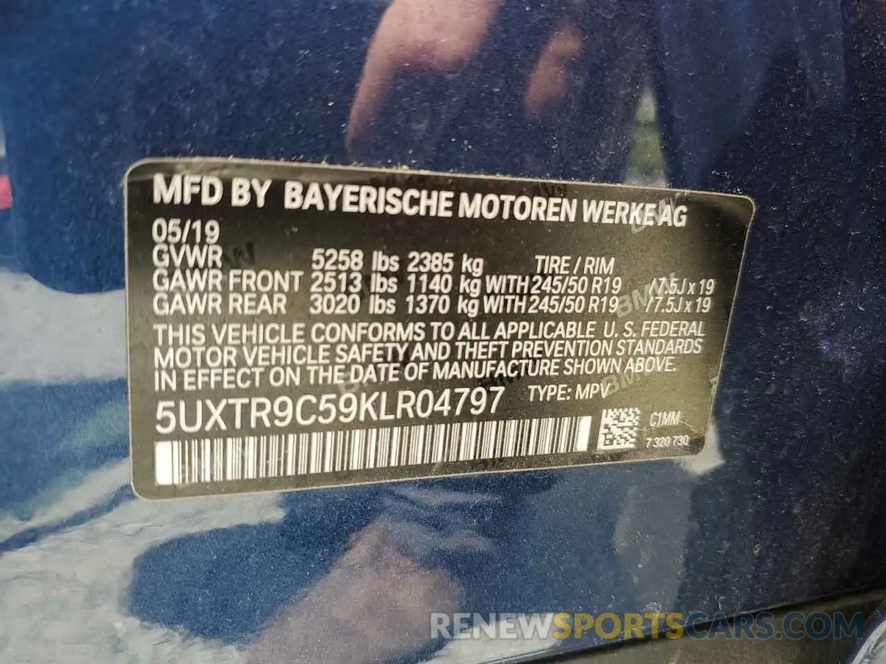 13 Photograph of a damaged car 5UXTR9C59KLR04797 BMW X3 2019