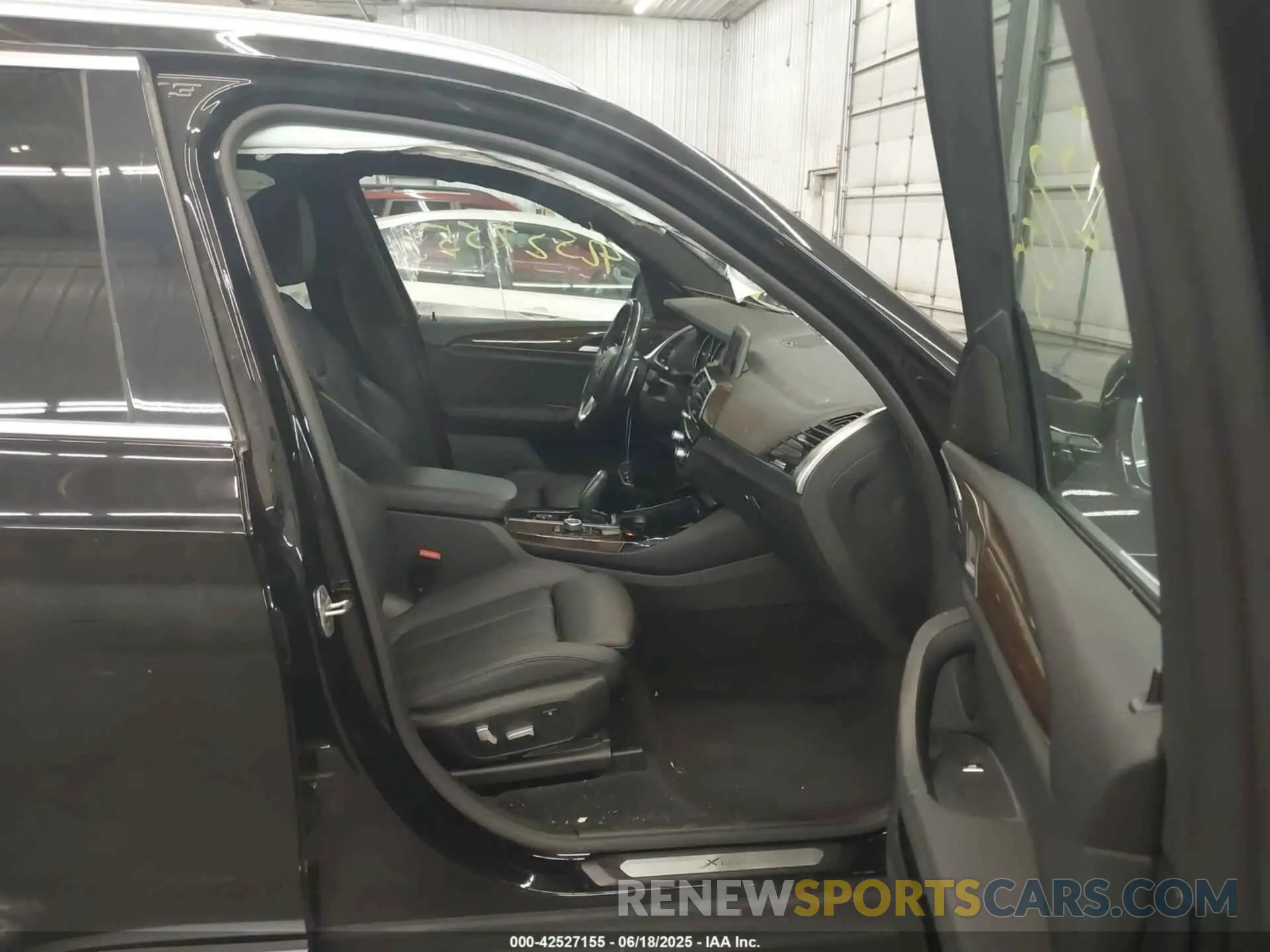 5 Фотография поврежденного автомобиля 5UXTR9C5XKLD94480 BMW X3 2019