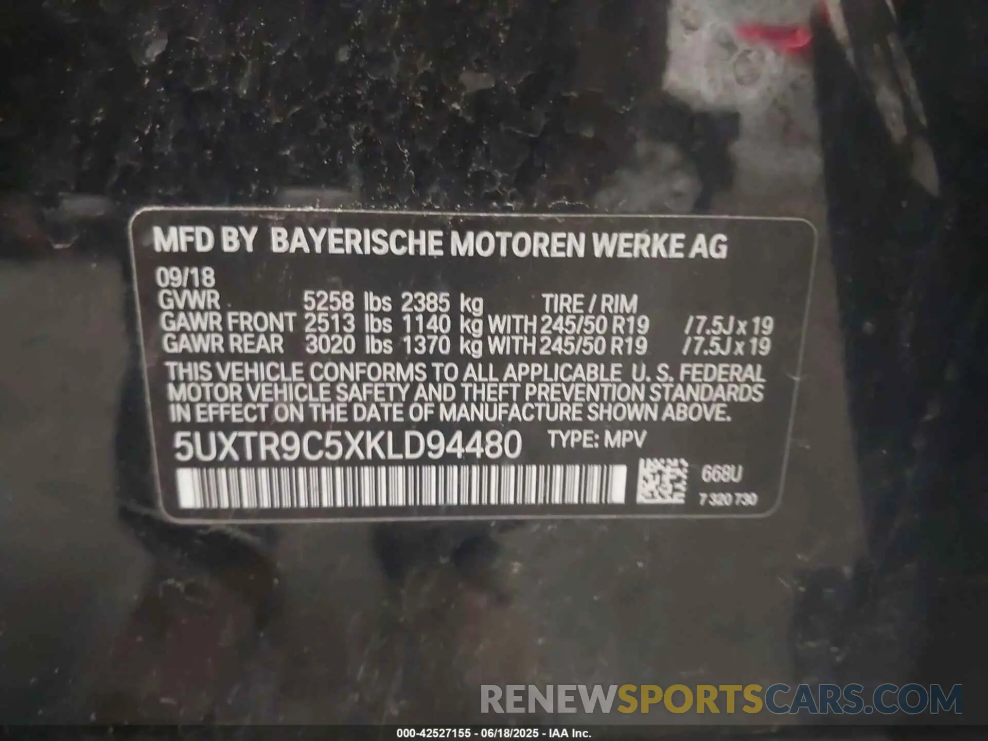 9 Фотография поврежденного автомобиля 5UXTR9C5XKLD94480 BMW X3 2019