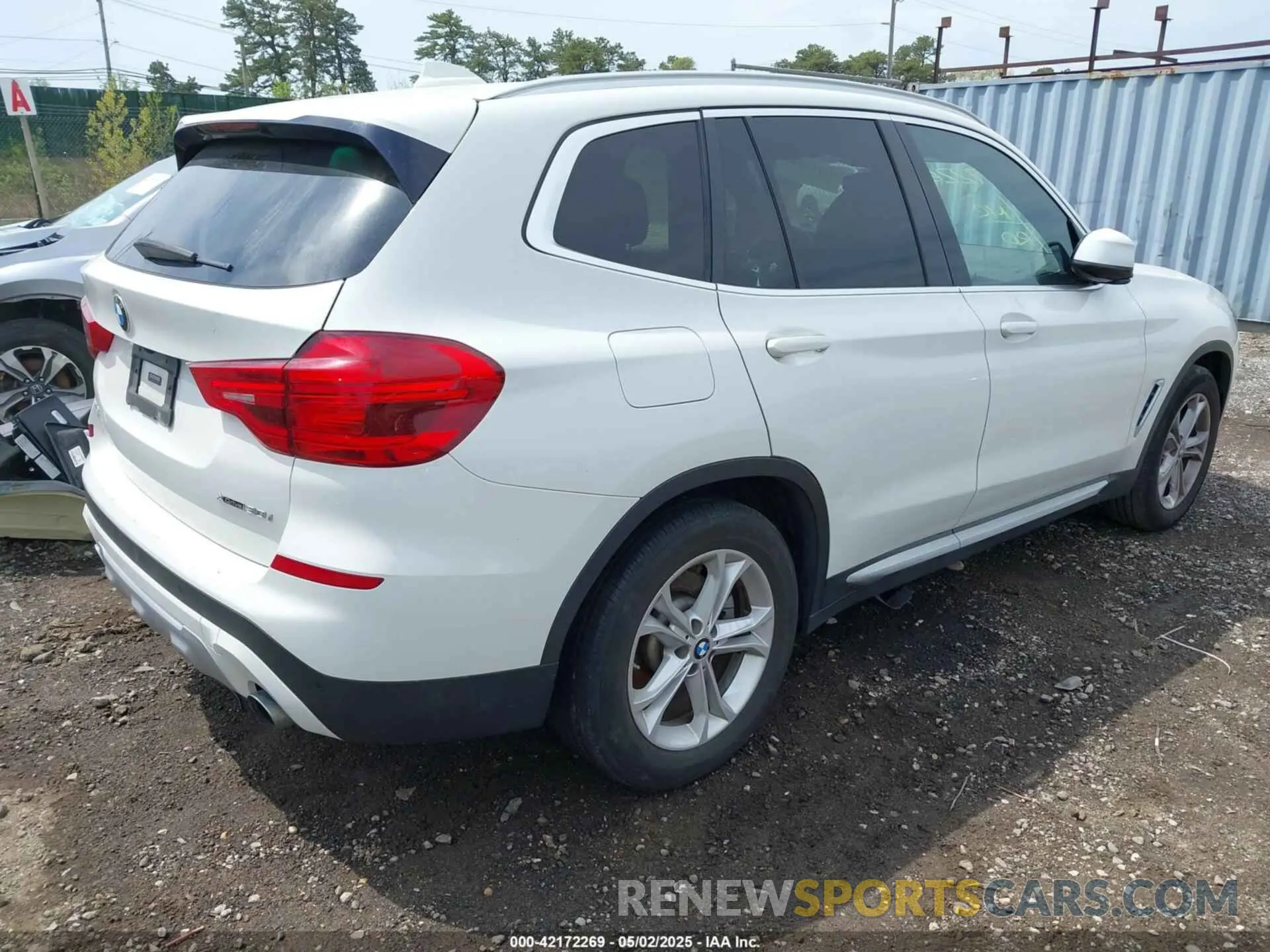 4 Photograph of a damaged car 5UXTR9C5XKLD95127 BMW X3 2019