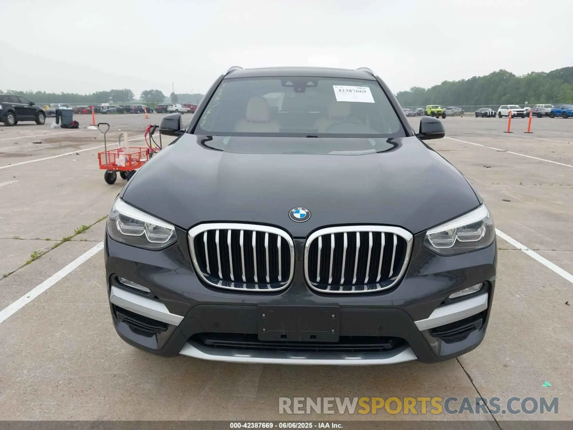 12 Photograph of a damaged car 5UXTR9C5XKLD98464 BMW X3 2019