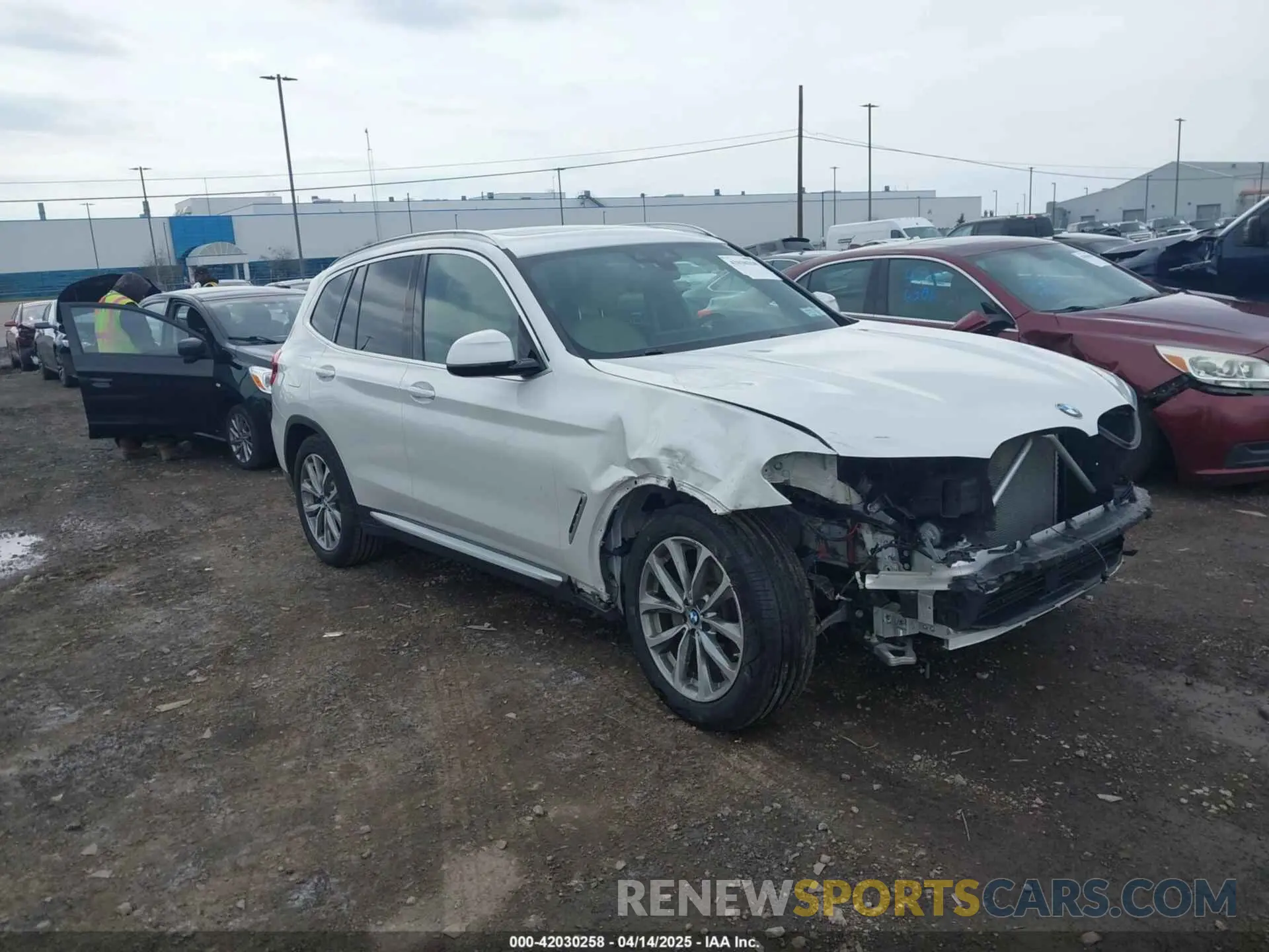 18 Photograph of a damaged car 5UXTR9C5XKLE17238 BMW X3 2019