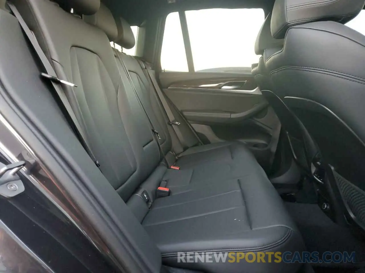 11 Photograph of a damaged car 5UXTR9C5XKLR10477 BMW X3 2019