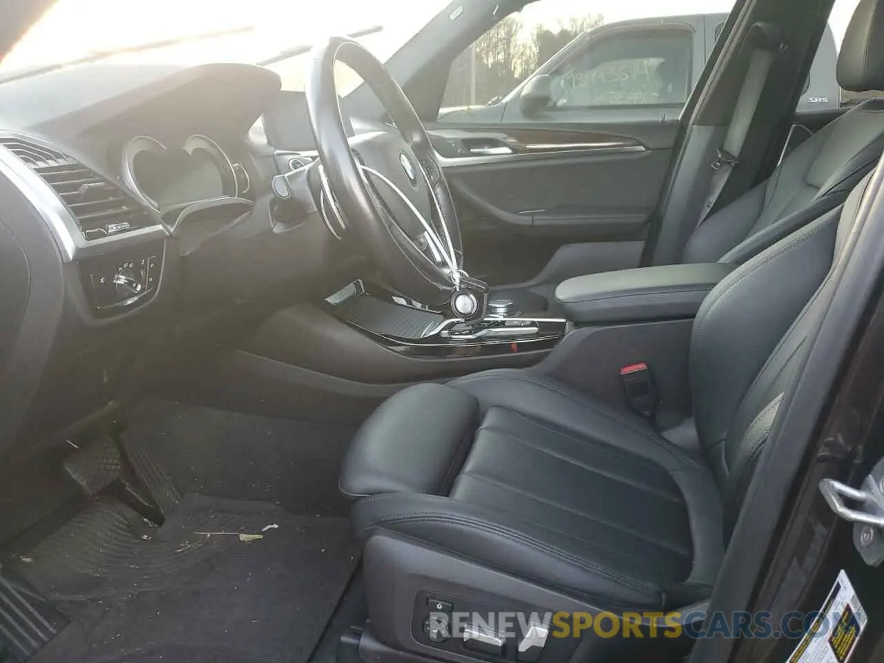 7 Photograph of a damaged car 5UXTR9C5XKLR10477 BMW X3 2019