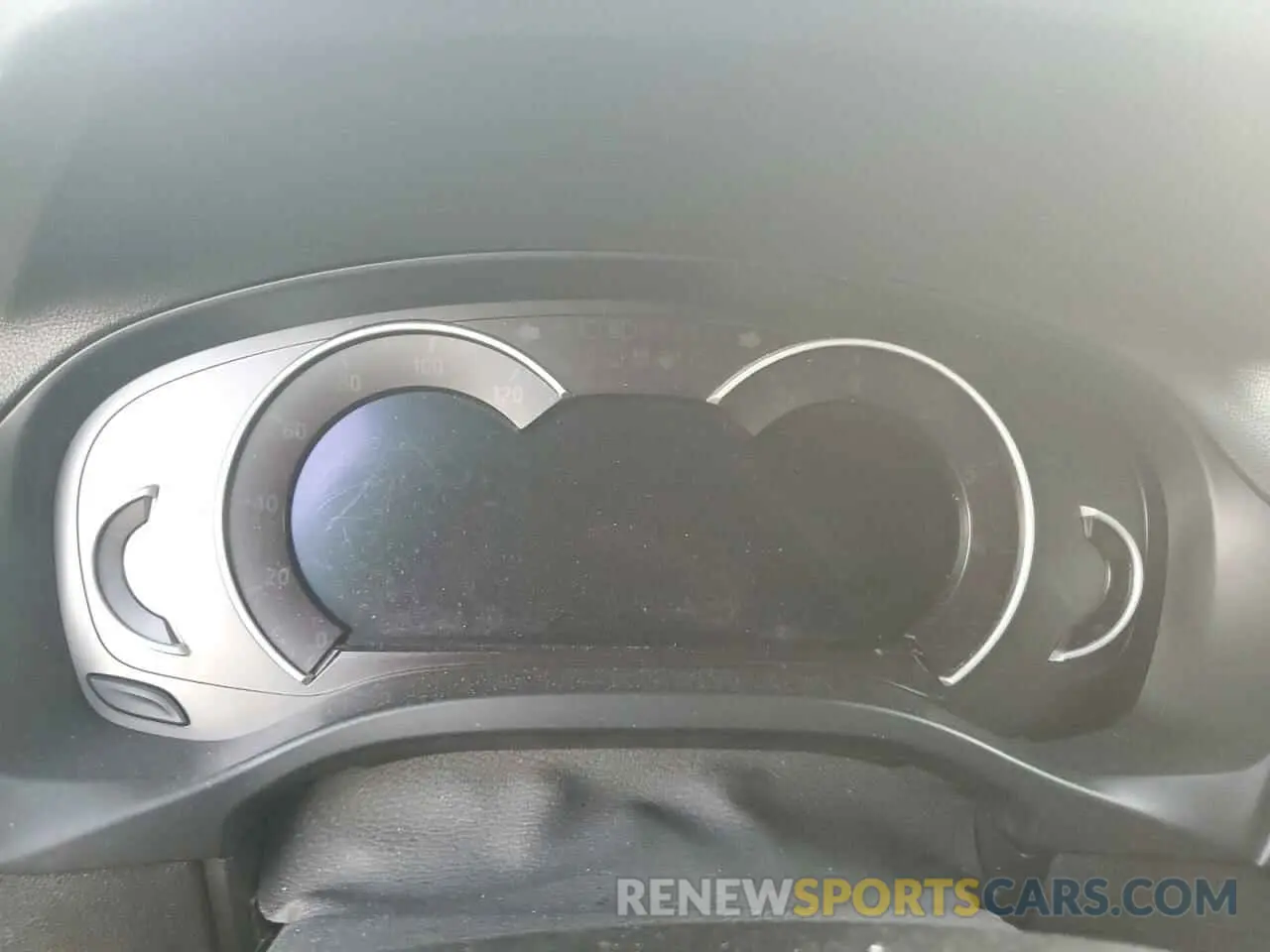 9 Photograph of a damaged car 5UXTR9C5XKLR10477 BMW X3 2019