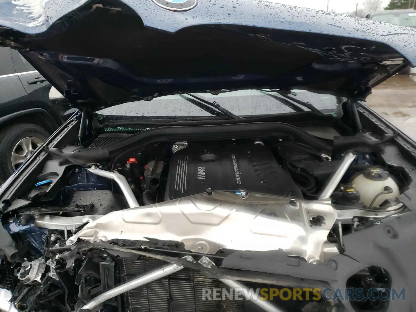 7 Photograph of a damaged car 5UXTS3C53KLR72305 BMW X3 2019