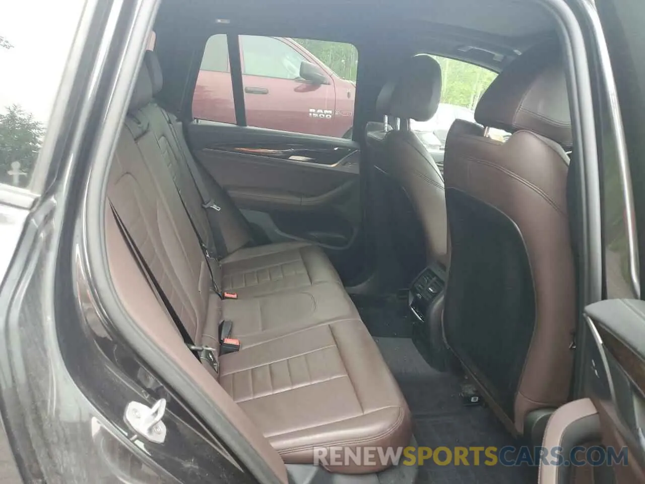 11 Photograph of a damaged car 5UXTS3C55K0Z03052 BMW X3 2019