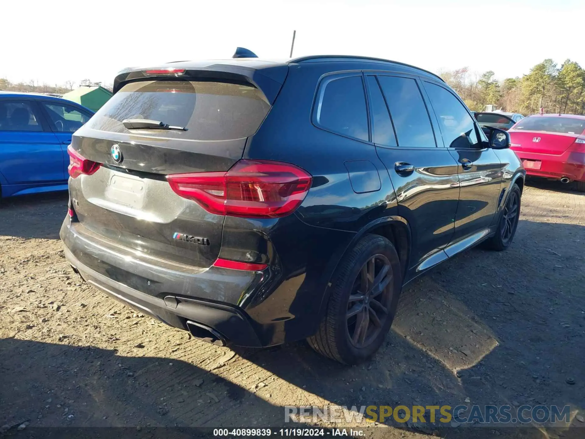 4 Photograph of a damaged car 5UXTS3C55KLR73522 BMW X3 2019