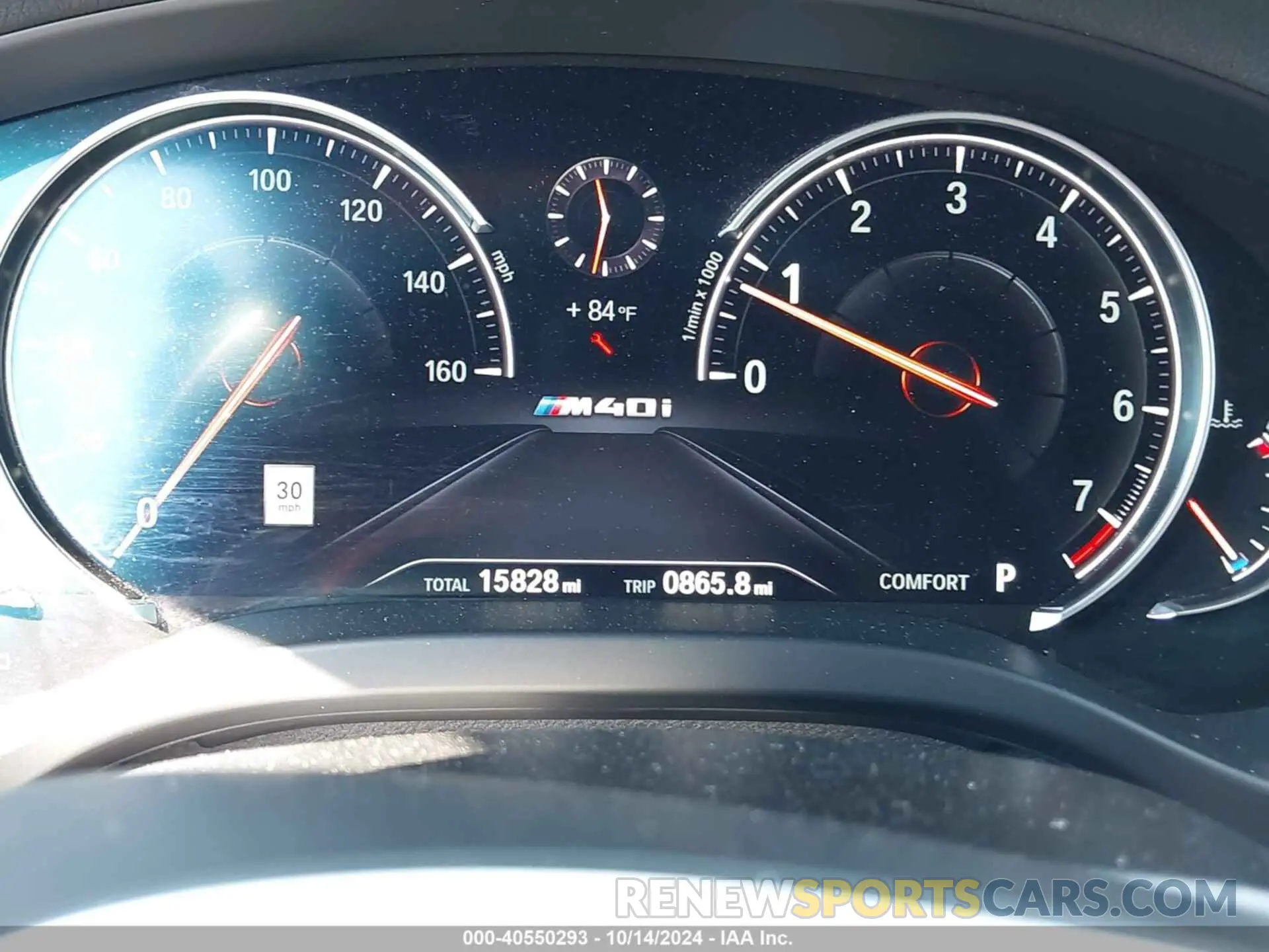 15 Photograph of a damaged car 5UXTS3C56KLR73660 BMW X3 2019