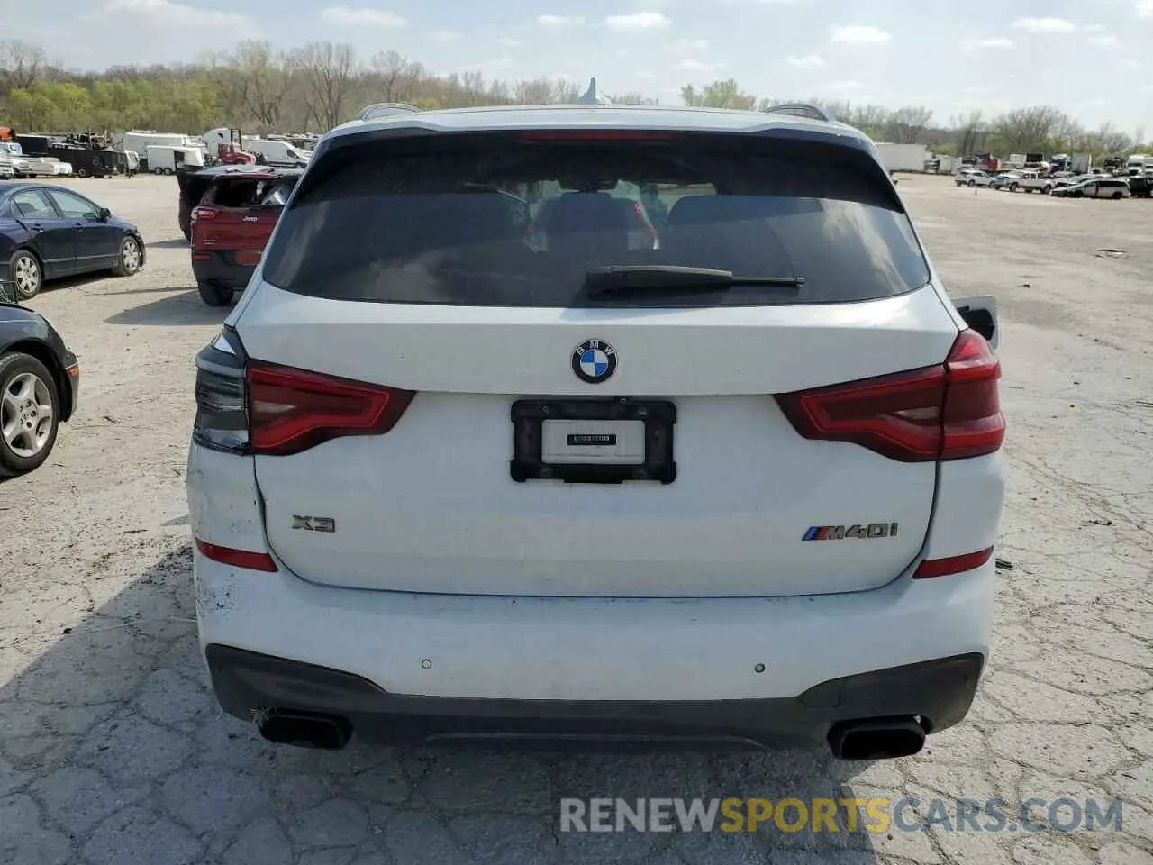 6 Photograph of a damaged car 5UXTS3C59K0Z08352 BMW X3 2019