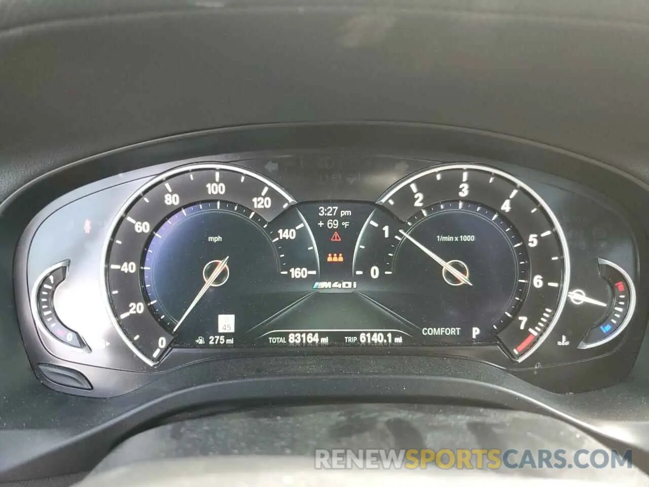 9 Photograph of a damaged car 5UXTS3C59K0Z08352 BMW X3 2019