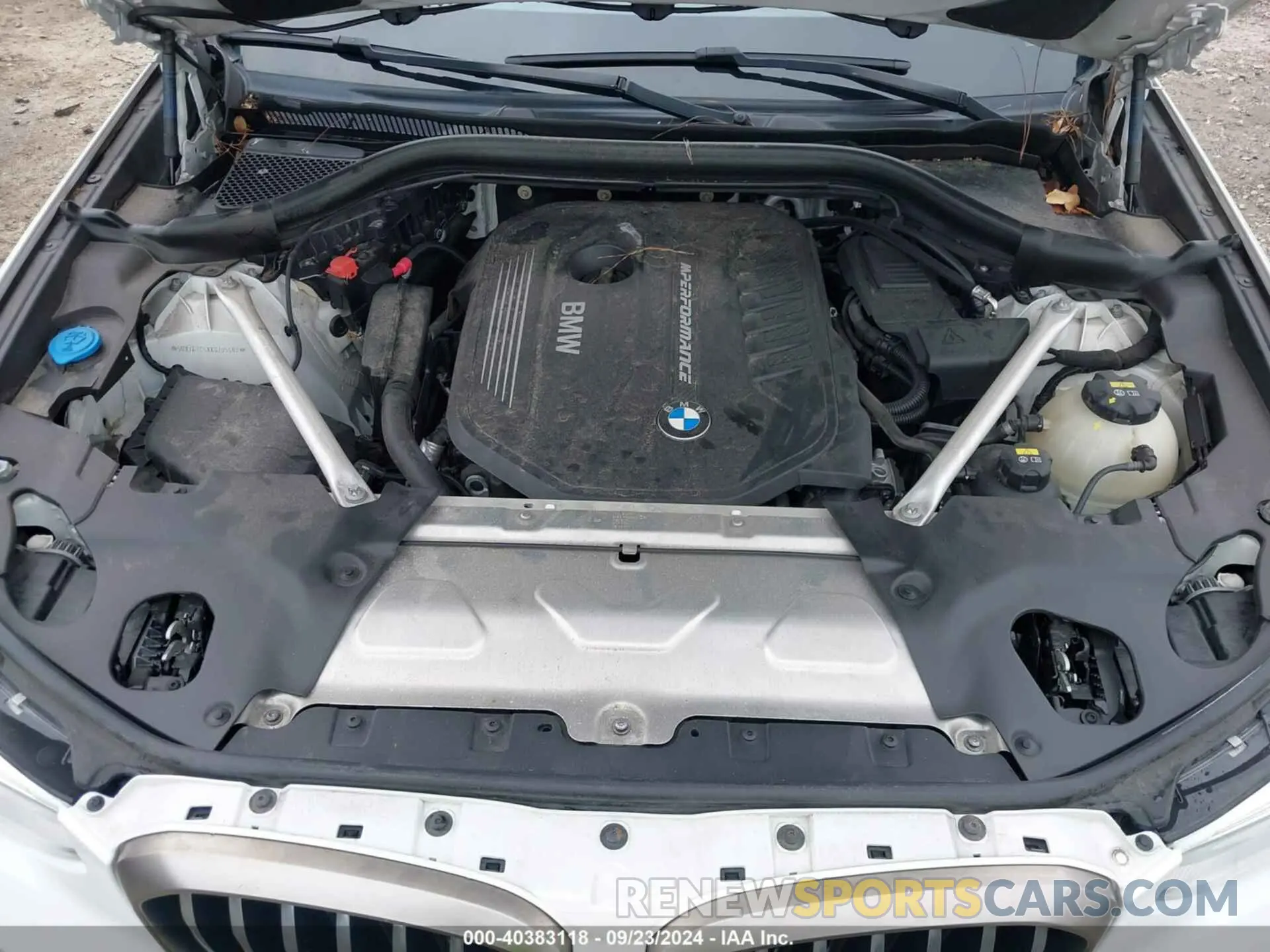 10 Photograph of a damaged car 5UXTS3C5XK0Z05489 BMW X3 2019
