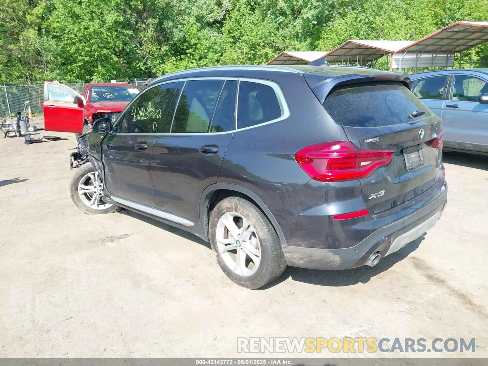3 Photograph of a damaged car 5UXTY3C00L9B76499 BMW X3 2020