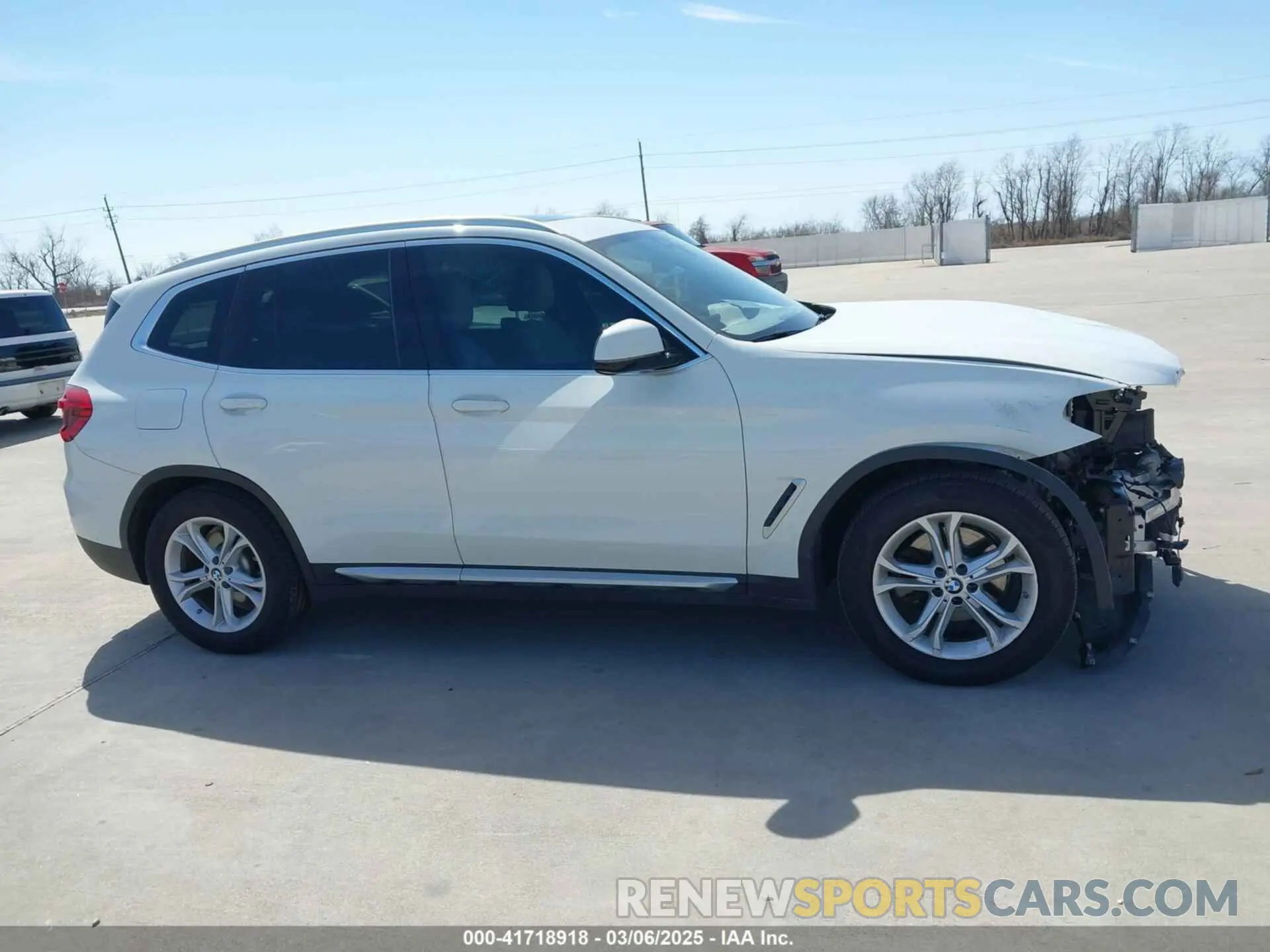 13 Photograph of a damaged car 5UXTY3C00LLU71540 BMW X3 2020