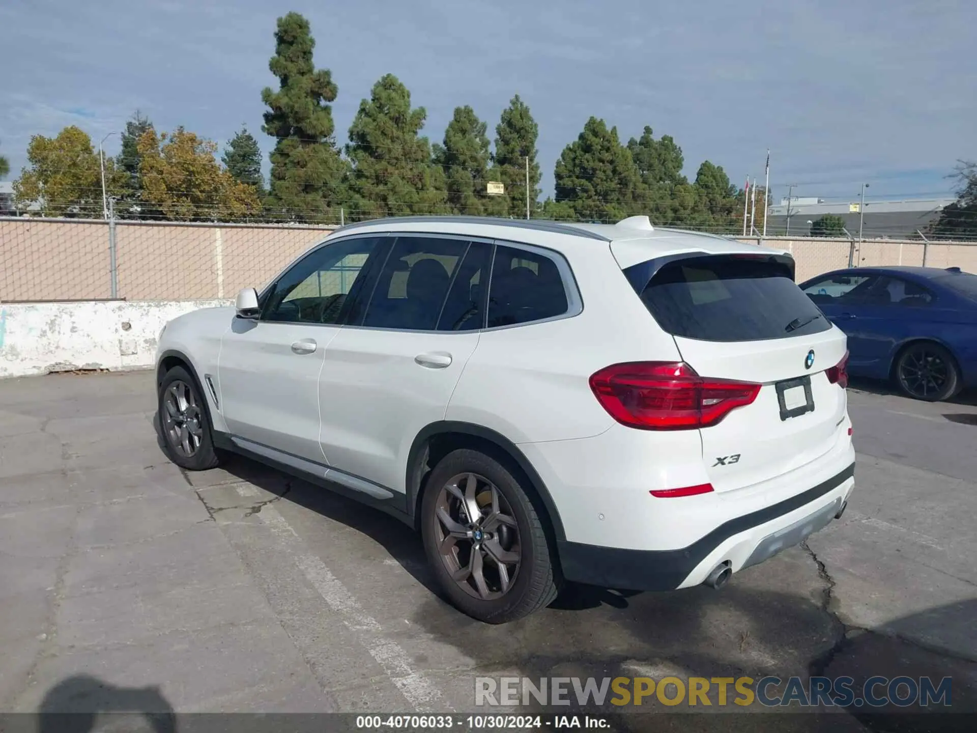 3 Photograph of a damaged car 5UXTY3C01L9B65494 BMW X3 2020