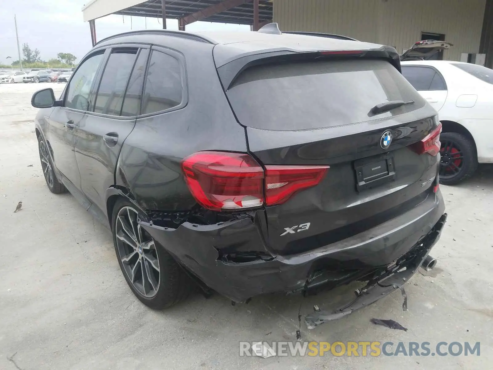 3 Photograph of a damaged car 5UXTY3C01L9B97538 BMW X3 2020