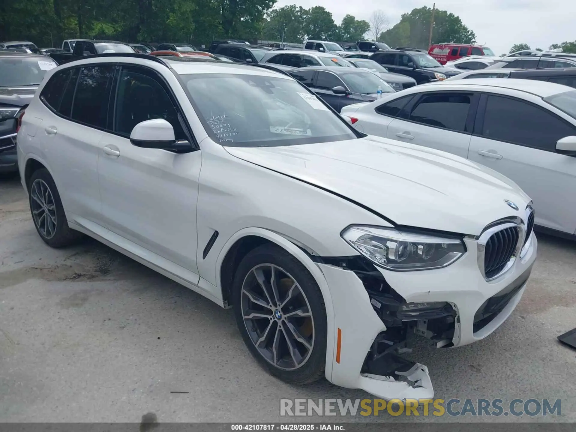 1 Фотография поврежденного автомобиля 5UXTY3C01L9C44244 BMW X3 2020