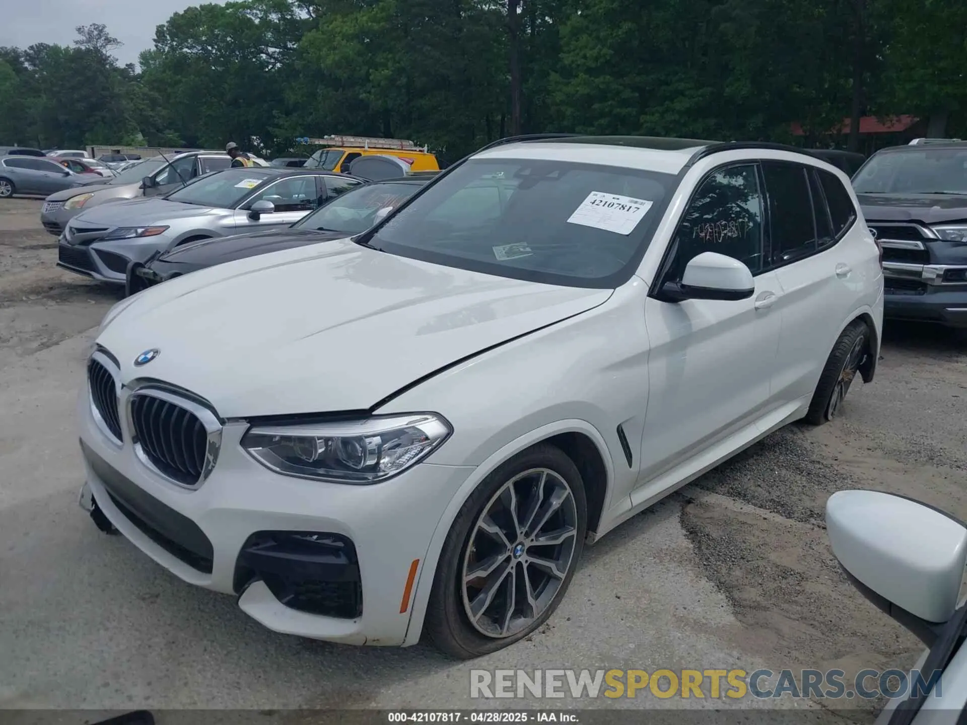 2 Фотография поврежденного автомобиля 5UXTY3C01L9C44244 BMW X3 2020
