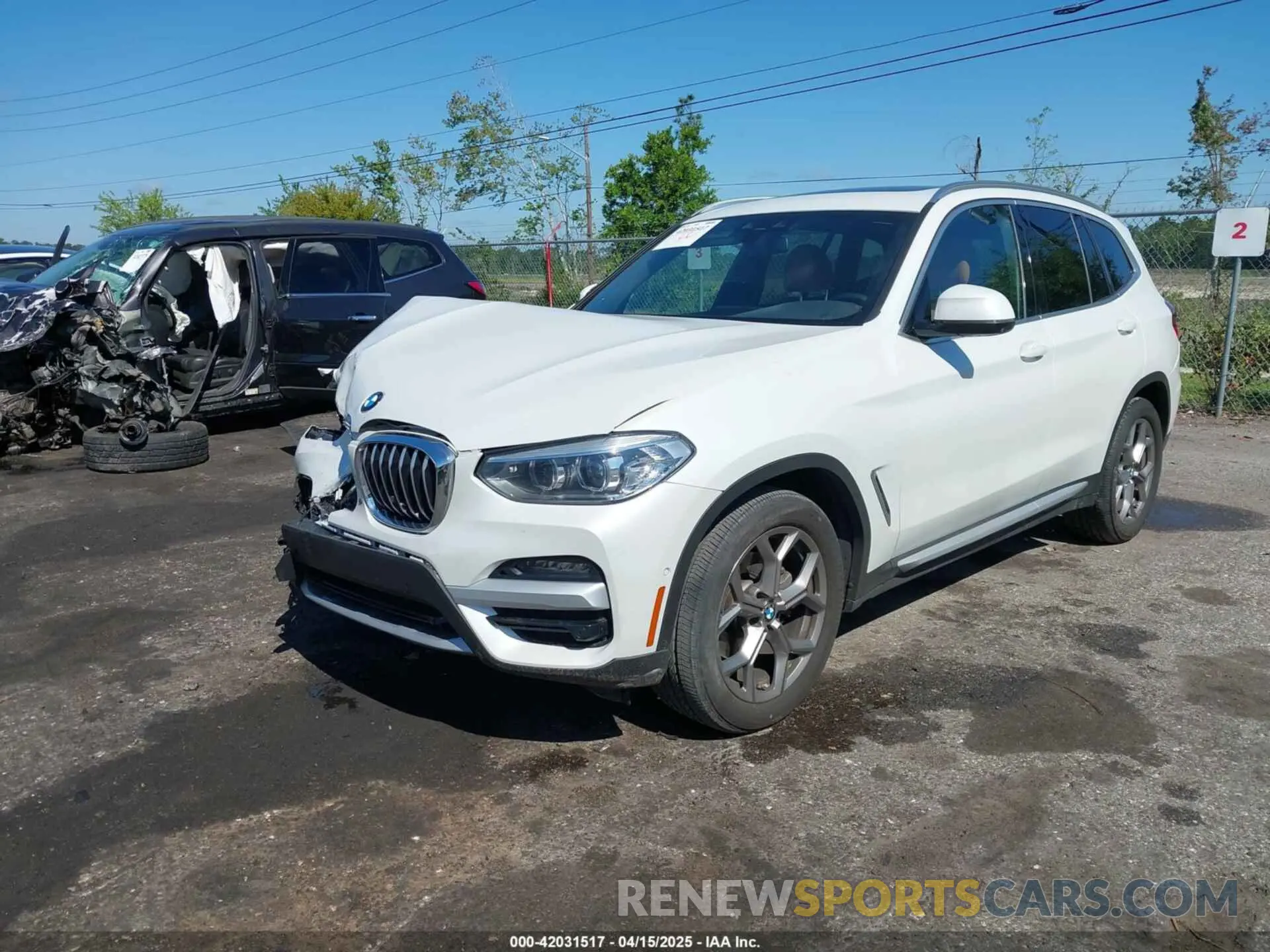 2 Photograph of a damaged car 5UXTY3C01L9D37085 BMW X3 2020
