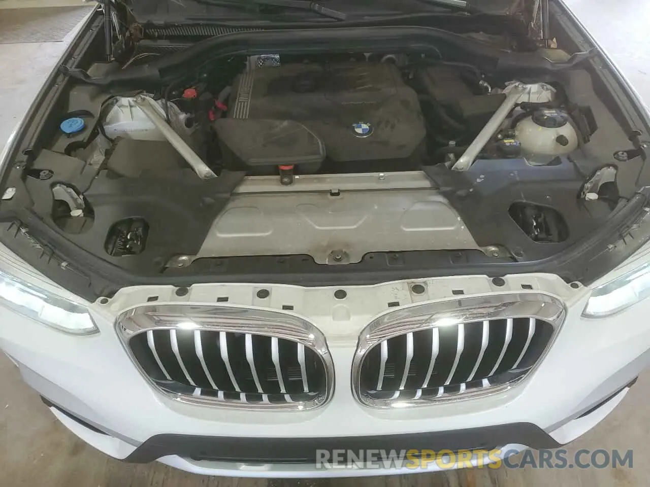 12 Фотография поврежденного автомобиля 5UXTY3C01LLU72387 BMW X3 2020