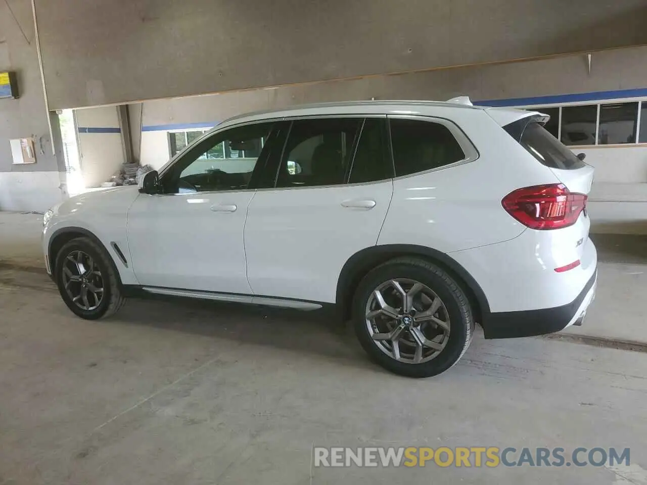 2 Фотография поврежденного автомобиля 5UXTY3C01LLU72387 BMW X3 2020