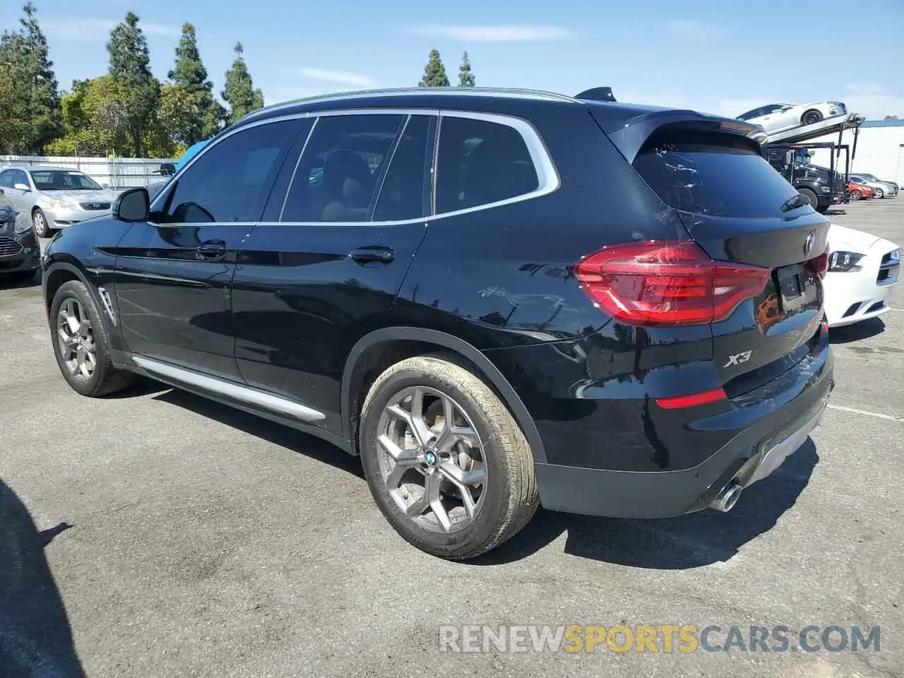 2 Фотография поврежденного автомобиля 5UXTY3C03L9C81246 BMW X3 2020