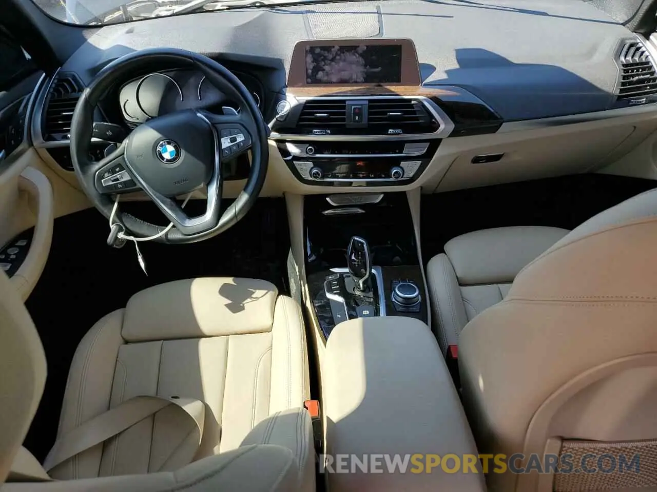 8 Фотография поврежденного автомобиля 5UXTY3C03L9C81246 BMW X3 2020