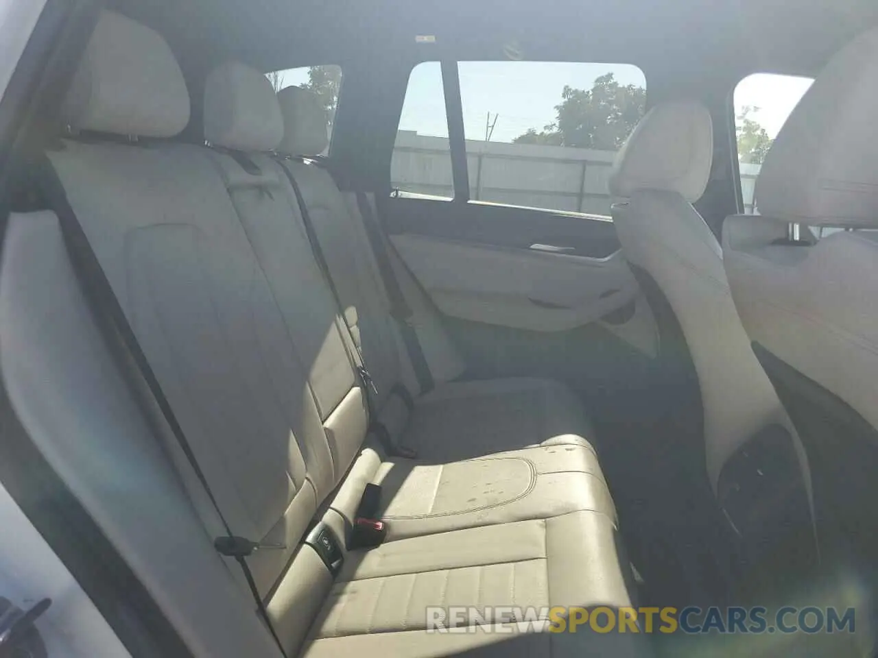11 Фотография поврежденного автомобиля 5UXTY3C03LLU70530 BMW X3 2020