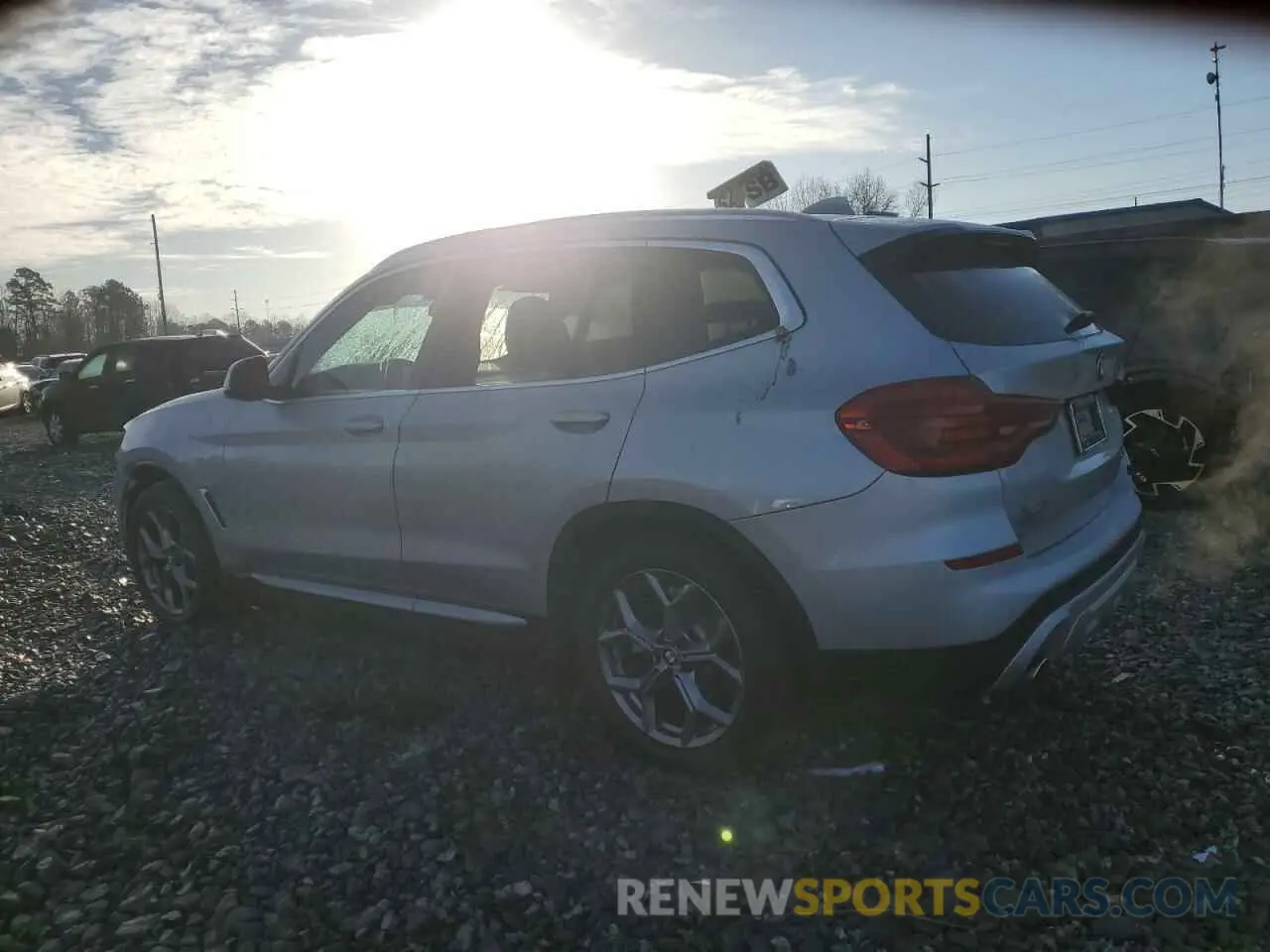 2 Photograph of a damaged car 5UXTY3C03LLU70804 BMW X3 2020