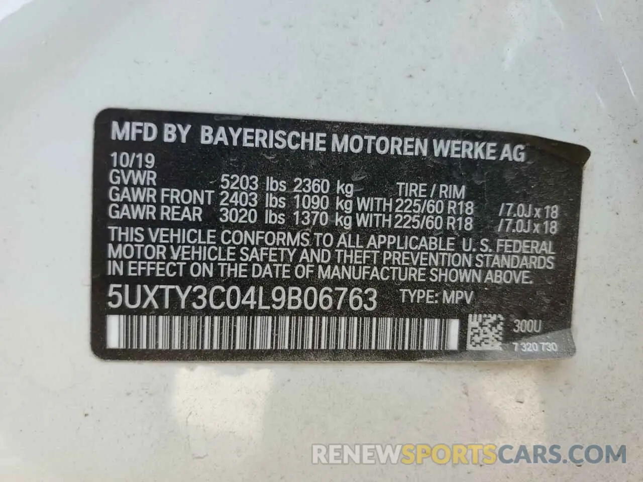 12 Photograph of a damaged car 5UXTY3C04L9B06763 BMW X3 2020