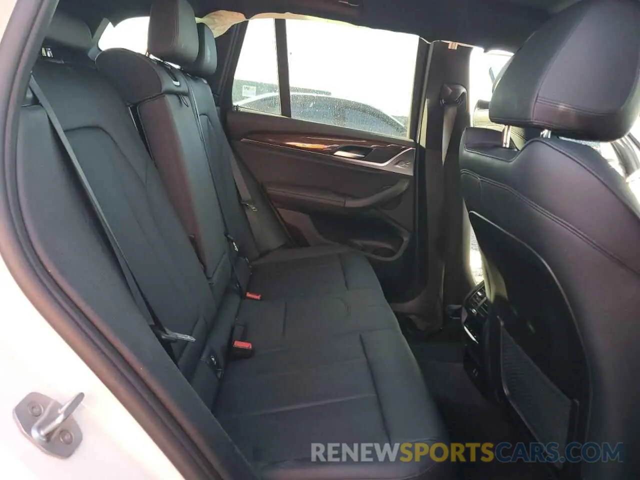 11 Фотография поврежденного автомобиля 5UXTY3C04L9C62138 BMW X3 2020