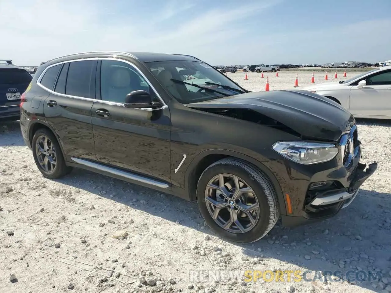 4 Photograph of a damaged car 5UXTY3C04L9D25223 BMW X3 2020