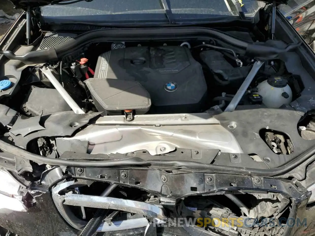 12 Photograph of a damaged car 5UXTY3C06L9B57648 BMW X3 2020