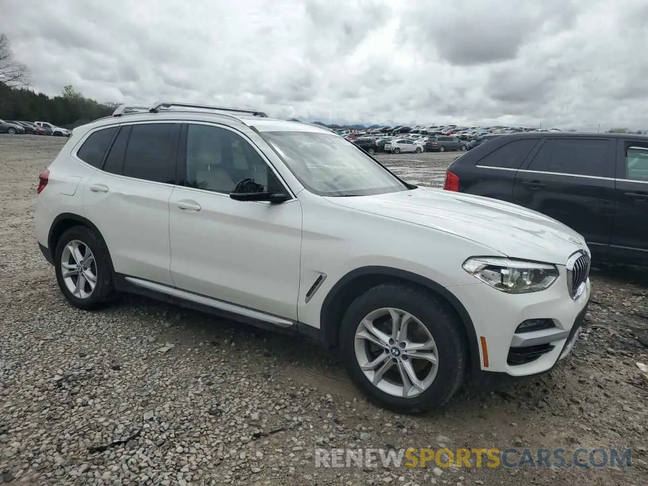 4 Фотография поврежденного автомобиля 5UXTY3C06L9D47384 BMW X3 2020