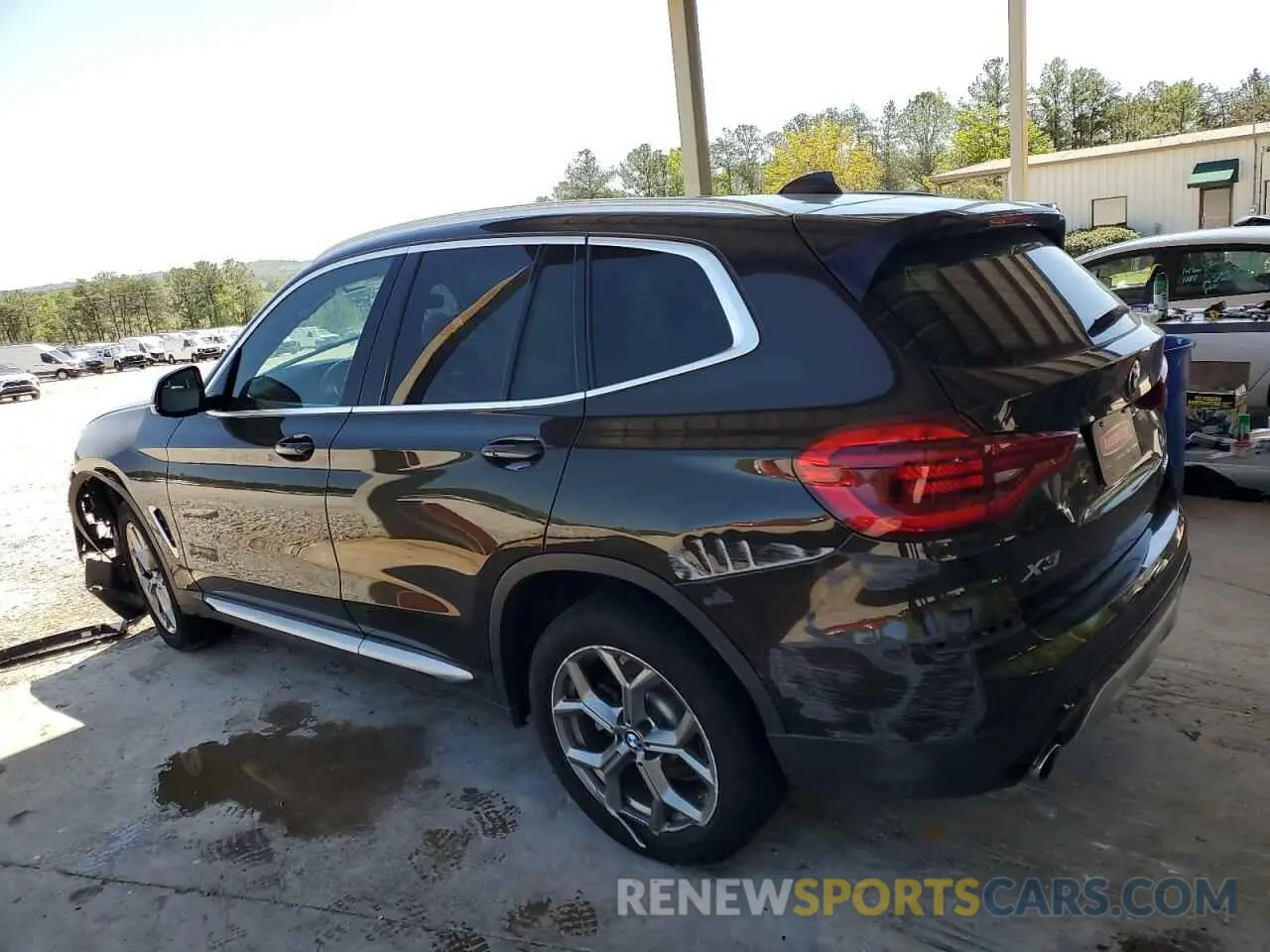 2 Photograph of a damaged car 5UXTY3C06LLU71090 BMW X3 2020