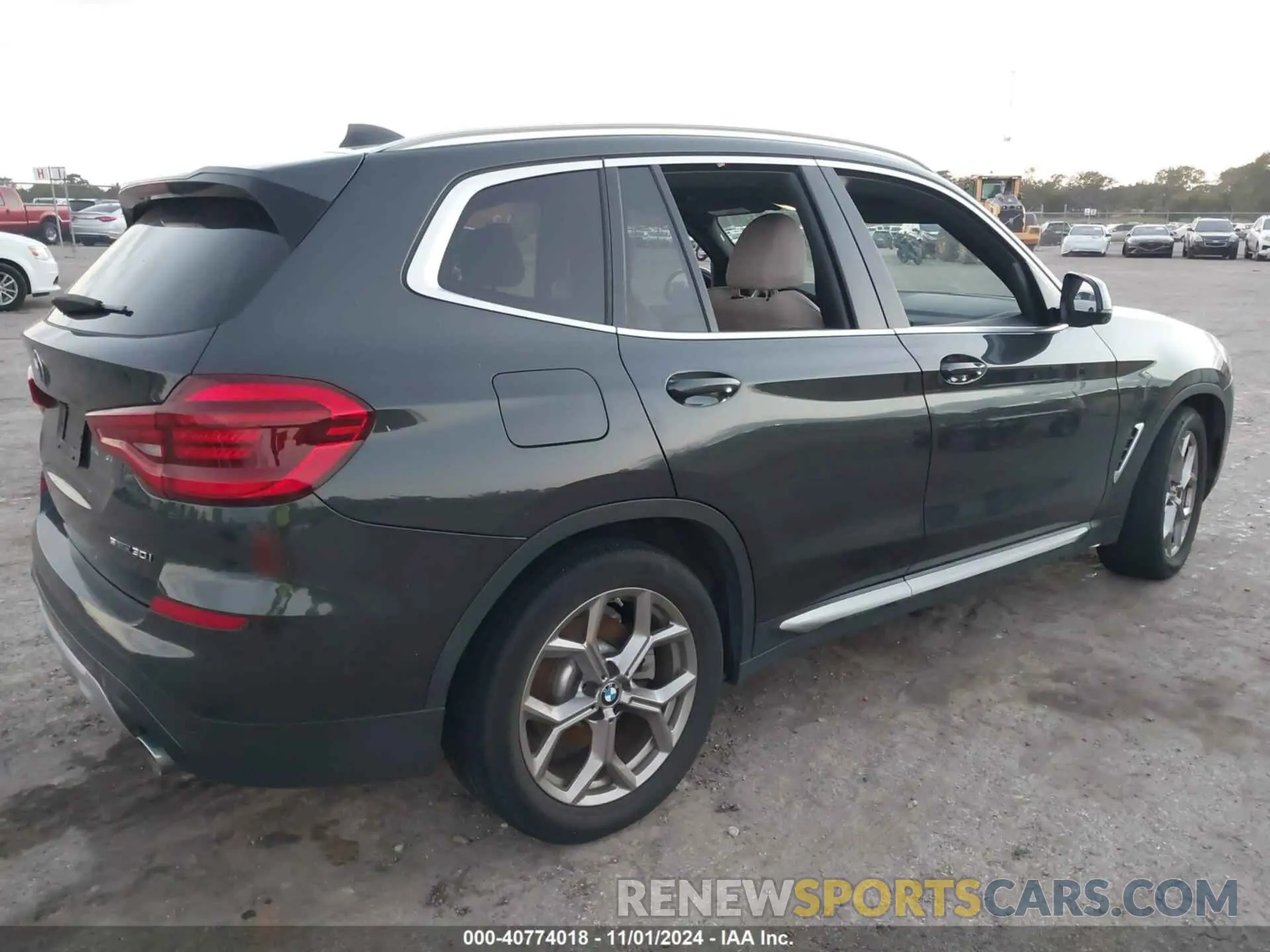 4 Photograph of a damaged car 5UXTY3C07L9C44541 BMW X3 2020