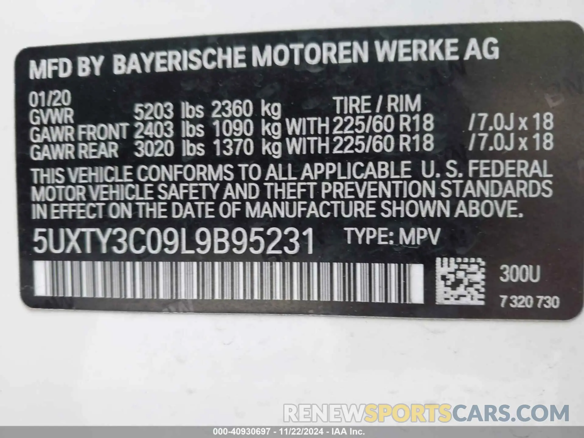 9 Photograph of a damaged car 5UXTY3C09L9B95231 BMW X3 2020