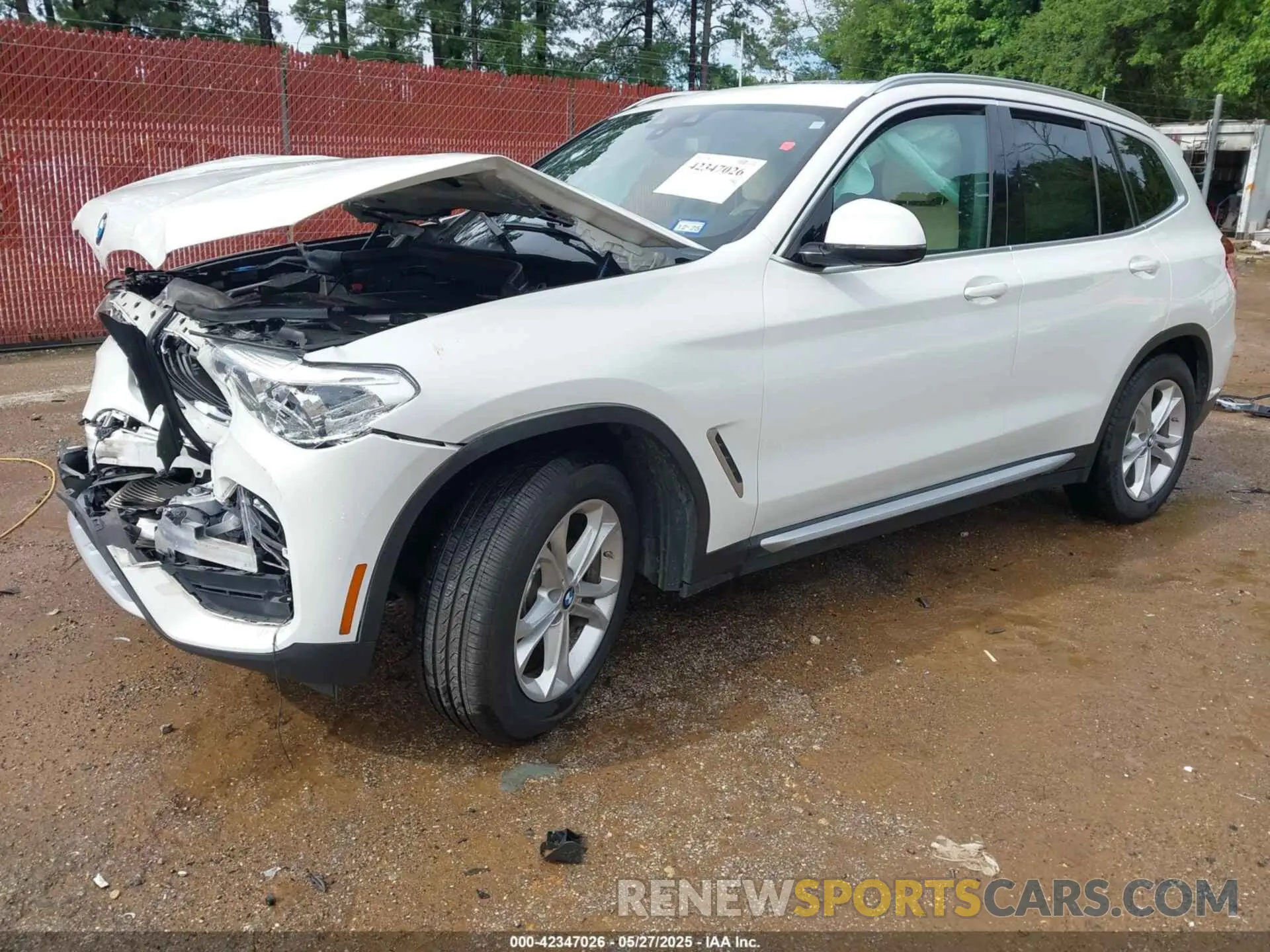 2 Photograph of a damaged car 5UXTY3C09LLU71701 BMW X3 2020