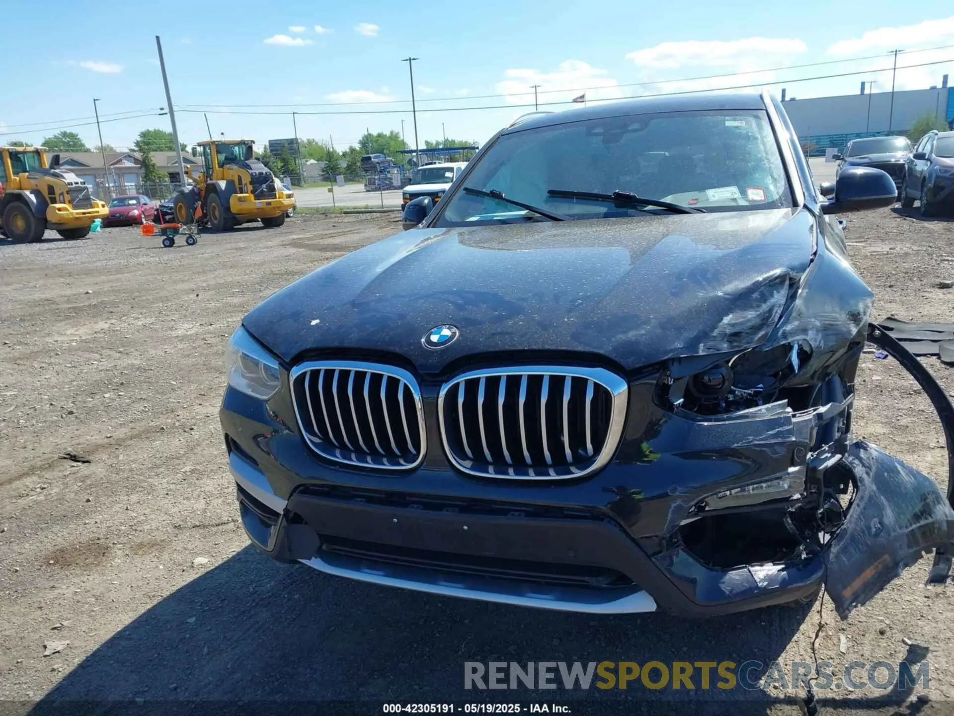 12 Photograph of a damaged car 5UXTY3C09LLU72718 BMW X3 2020
