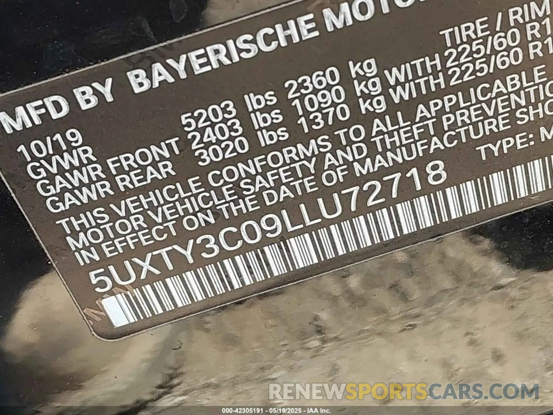 9 Photograph of a damaged car 5UXTY3C09LLU72718 BMW X3 2020