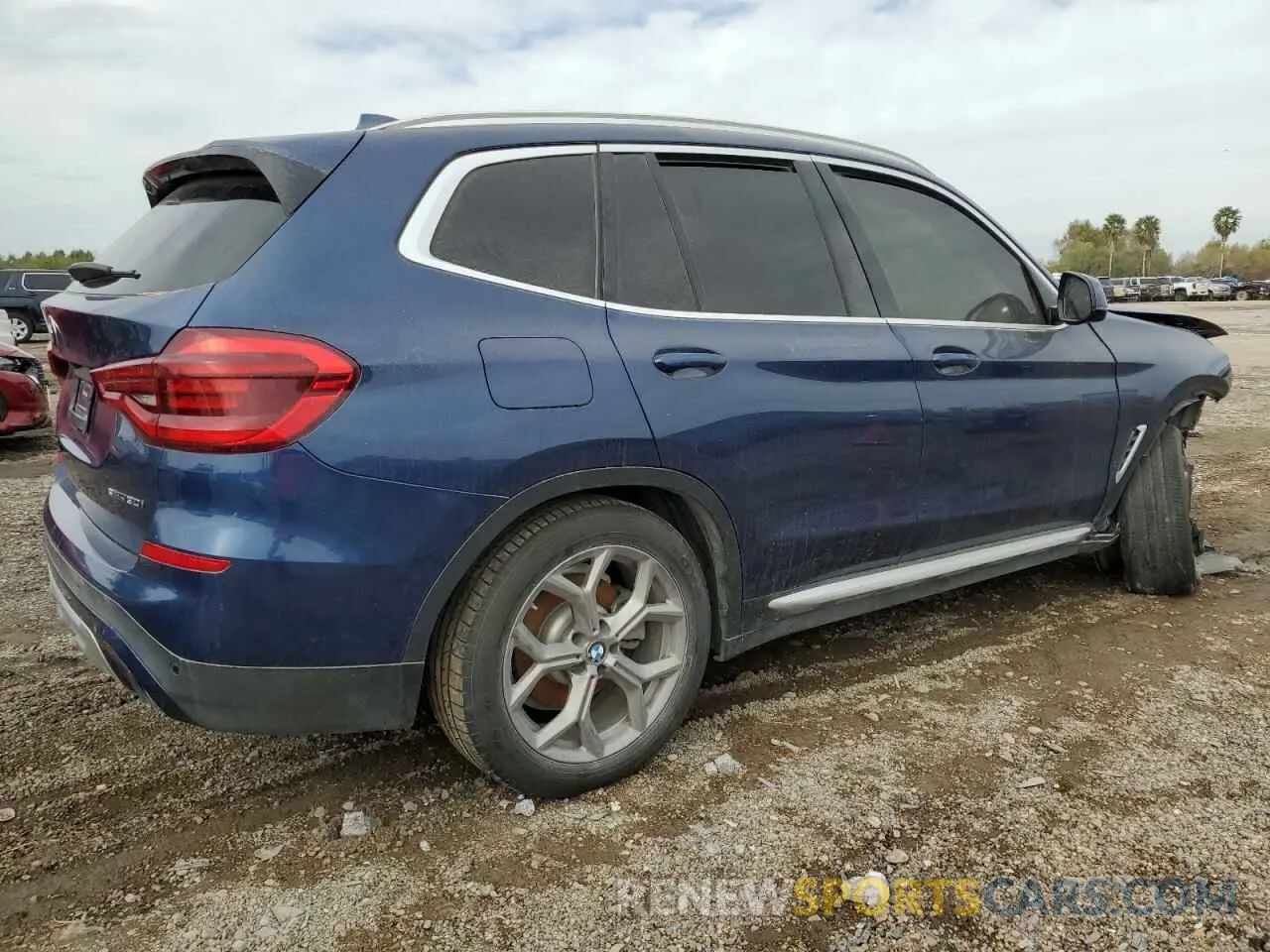 3 Фотография поврежденного автомобиля 5UXTY3C0XL9B08372 BMW X3 2020